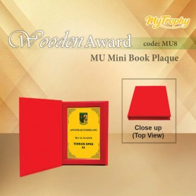 MyUniform Wooden Award