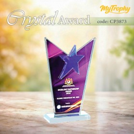 MyUniform Crystal Award
