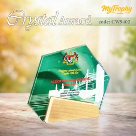 MyUniform Crystal Award