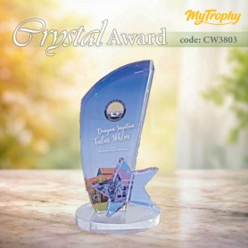 MyUniform Crystal Award