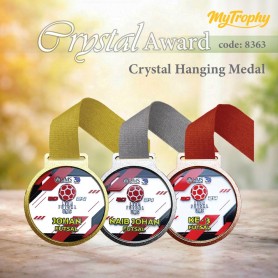 MyUniform Crystal Award