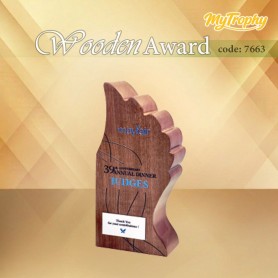 MyUniform Wooden Award