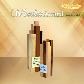 MyUniform Wooden Award