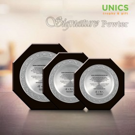 UNICS Pewter Plaque 3D Bunga Raya