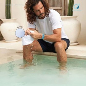 UNICS BATH TOWEL