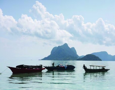 Malaysia's eviction of sea nomads casts light on precarious lives